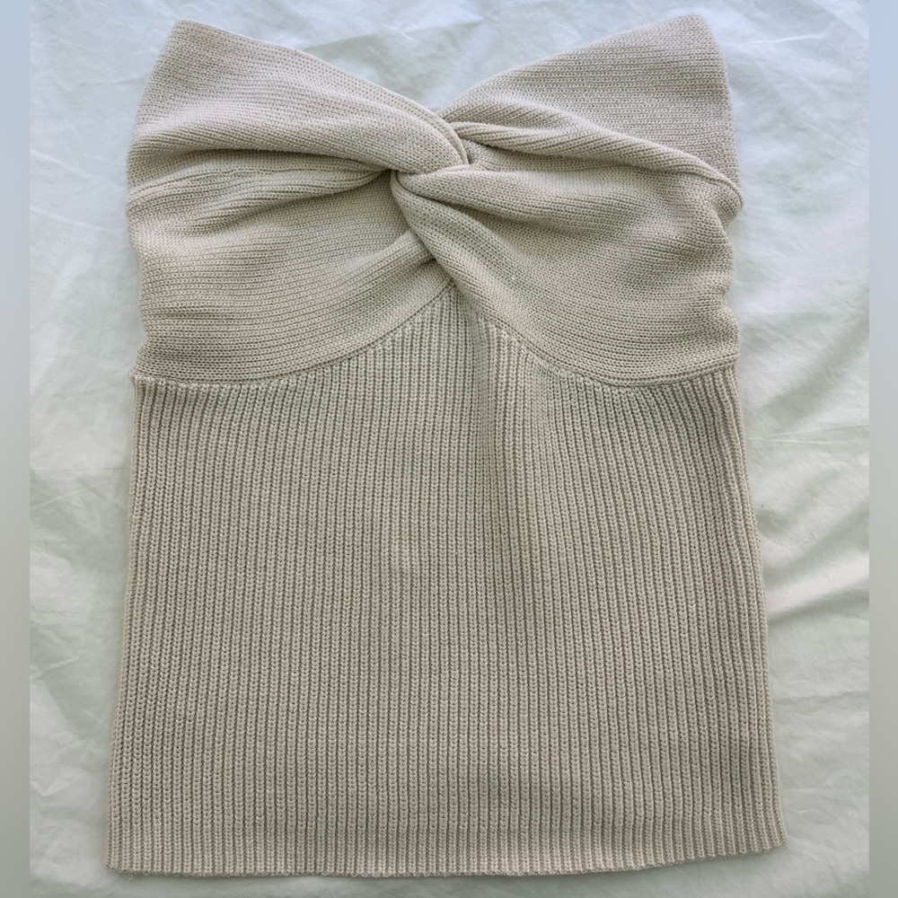 Light beige knit sleeveless top